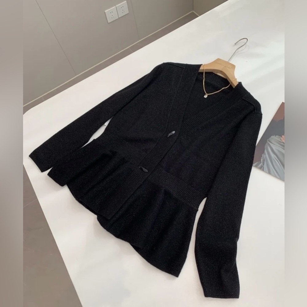 Brand New！100% wool Elegant Glamour Black Cardigan